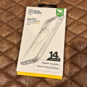 NWOT iPhone 14 Pro Max Case